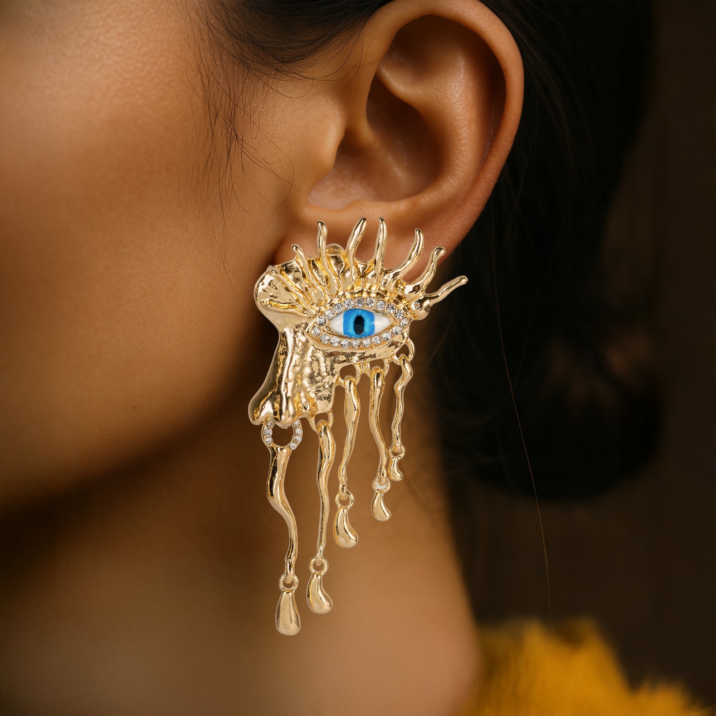 Ozea Power Eye Earrings